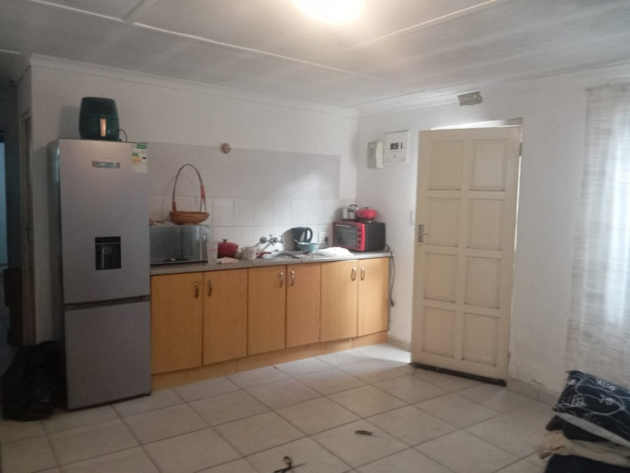  Bedroom Property for Sale in Llitha Park Western Cape